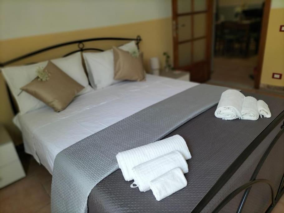 Casa Marta Apartment Cagliari Ngoại thất bức ảnh